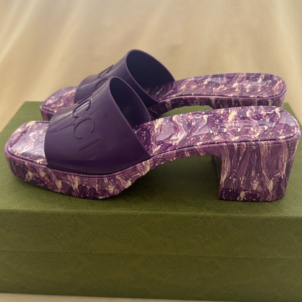 Gucci Rubber Slides - Picture 6 of 14